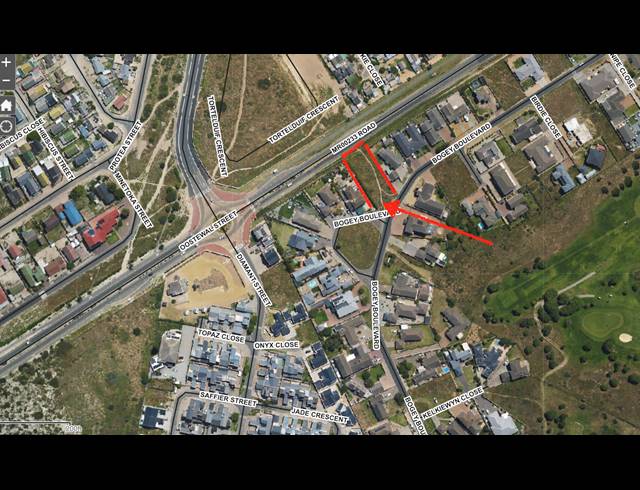 932M² VACANT LAND FOR SALE IN COUNTRY CLUB